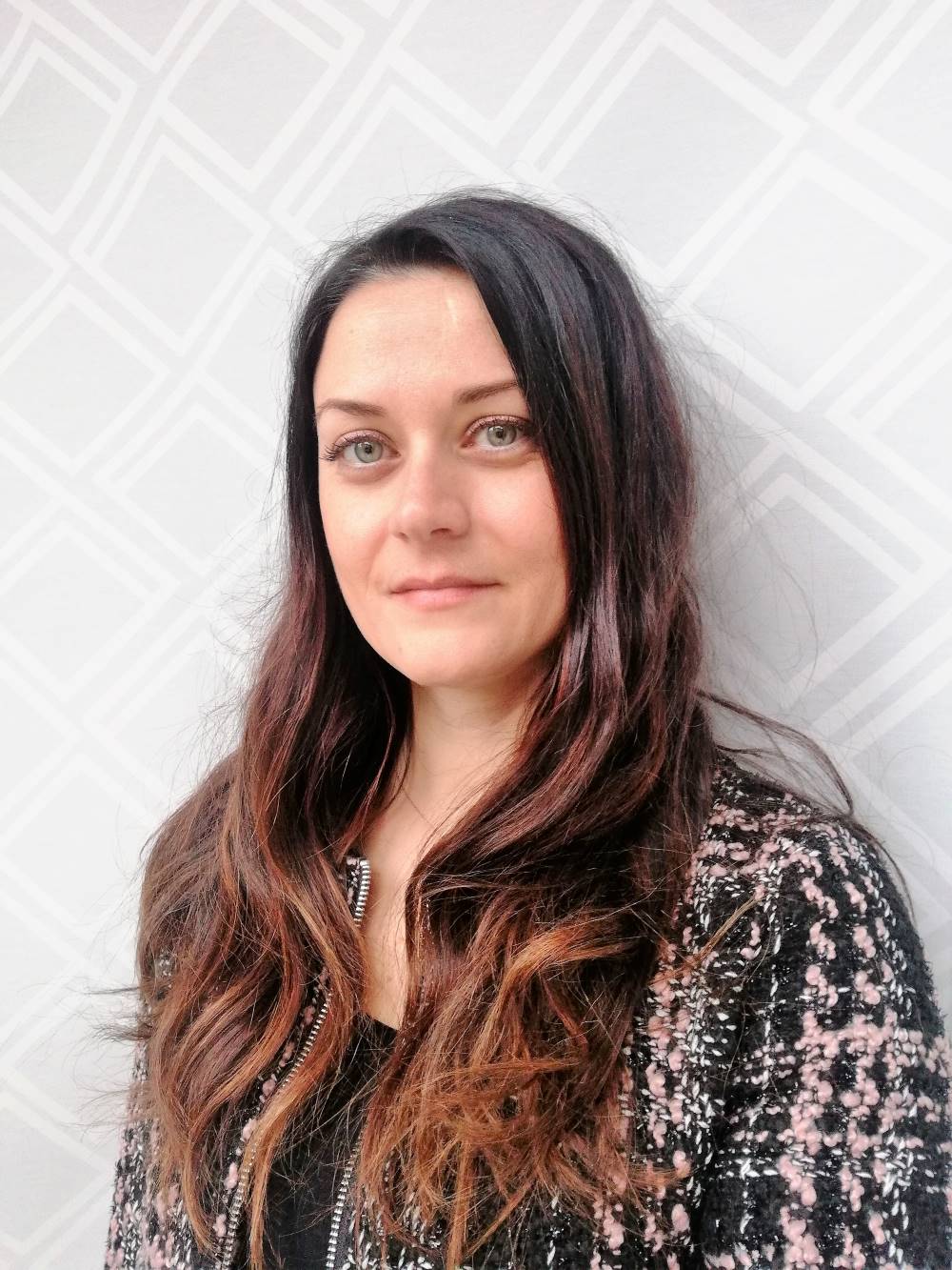 Avv. DE CAROLIS CINZIA